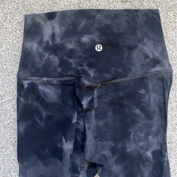 Lululemon 25” Align High-Rise Leggings - Picture 2 of 4